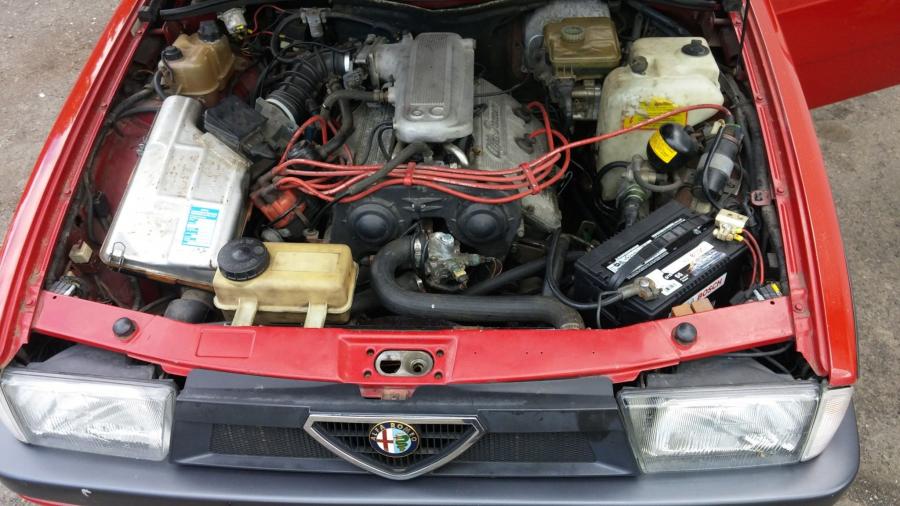 Моторный отсек Alfa Romeo Milano Verde (161) 1988 года  (фото 40 из 40)